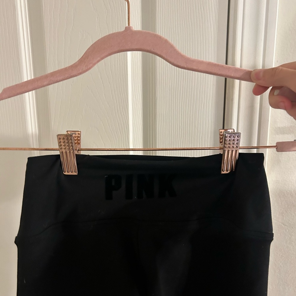Vitoria secret/PINK leggings sinched